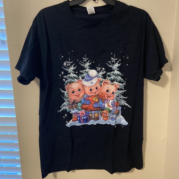 Little Piggies Winter Graphic Tee - Picture 1 of 2